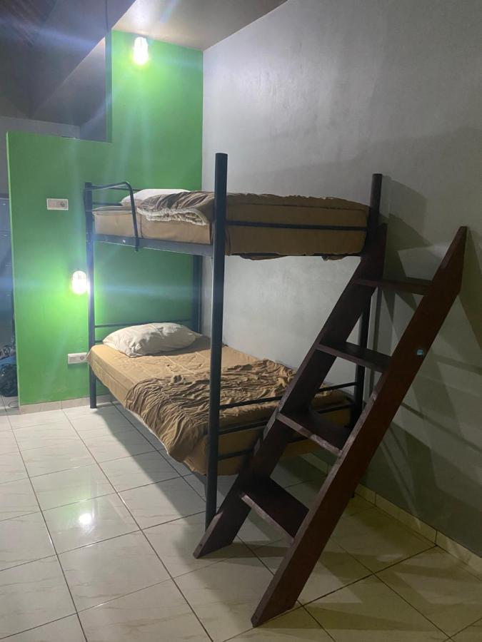 Paca'S Reggae Bar & Hostel Ambat Dış mekan fotoğraf